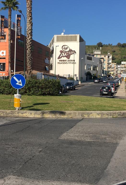 Hotel Kennedy ナポリ エクステリア 写真